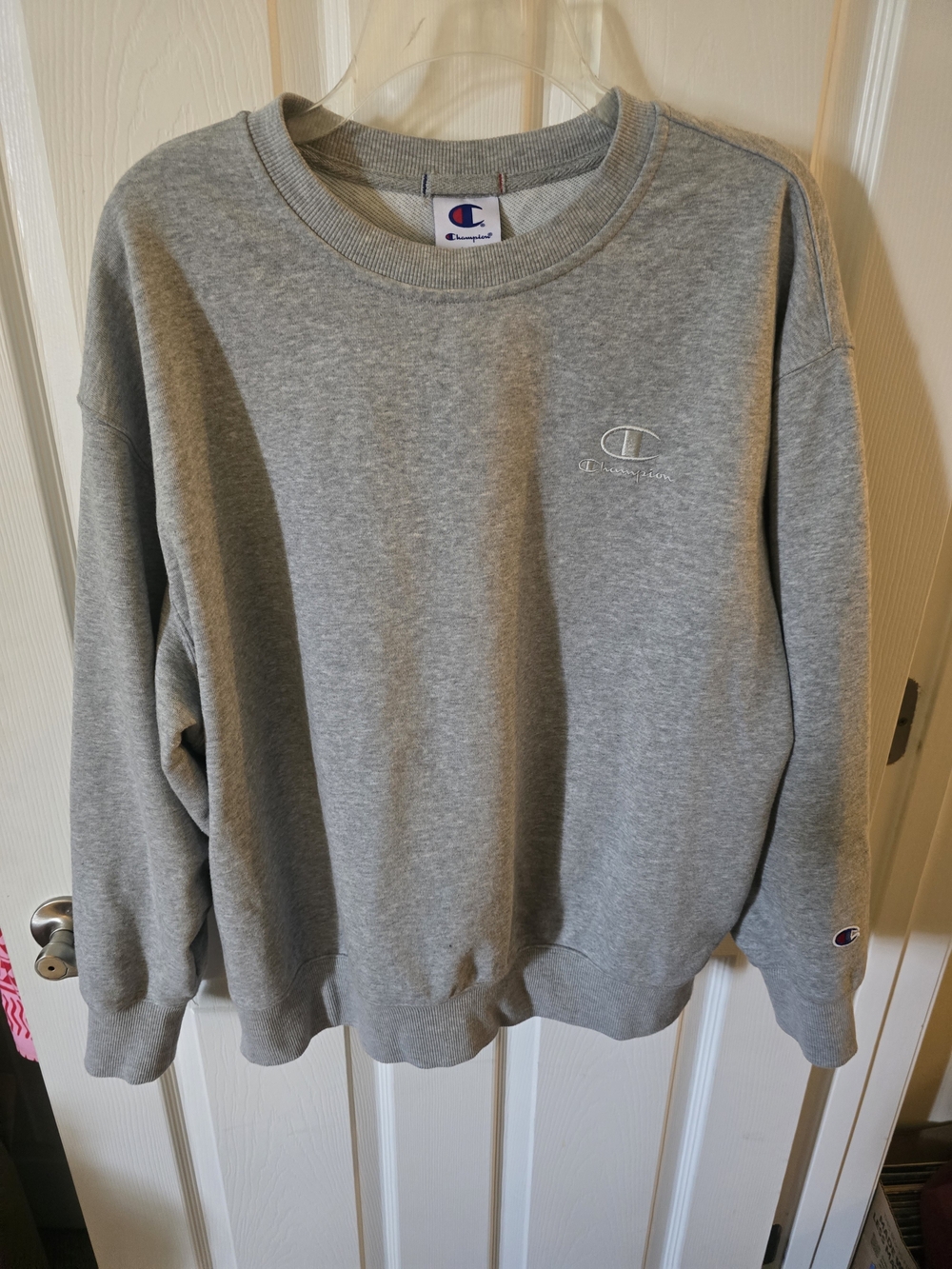Champion Gray Logo Crewneck Sweatshirt (Men's Large)
